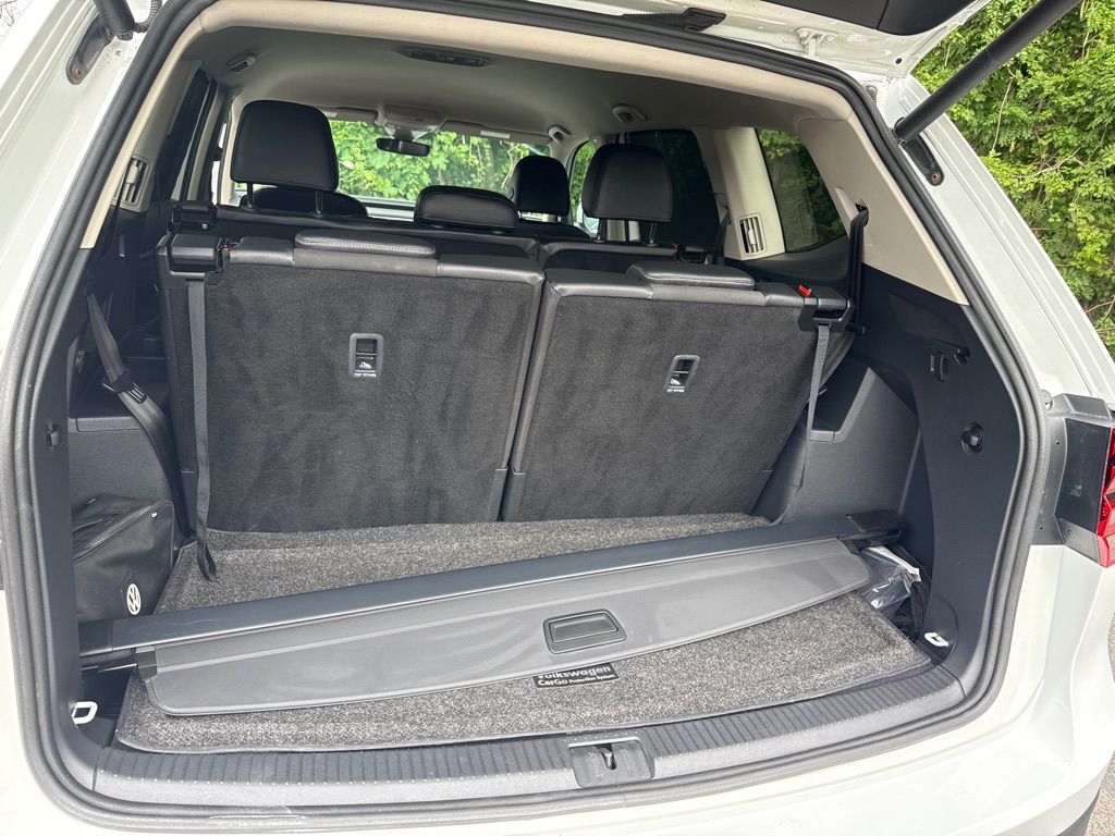 Photo 28 of this VOLKSWAGEN ATLAS W/ TECH