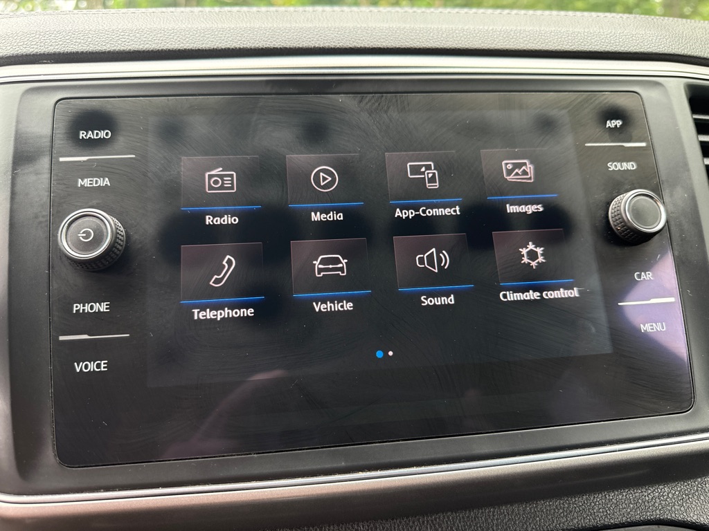 Photo 15 of this VOLKSWAGEN ATLAS W/ TECH