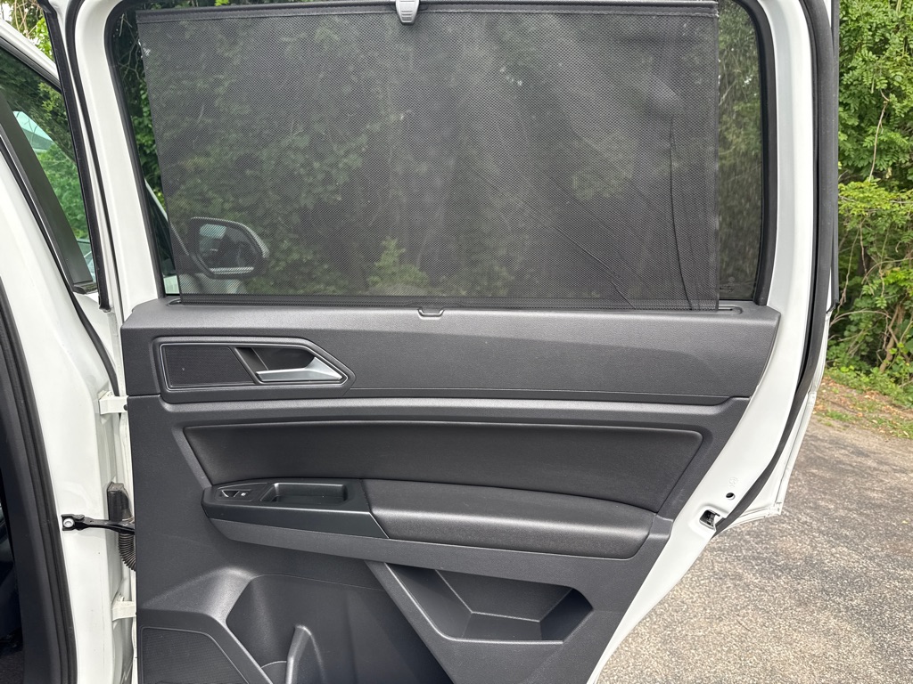 Photo 33 of this VOLKSWAGEN ATLAS W/ TECH