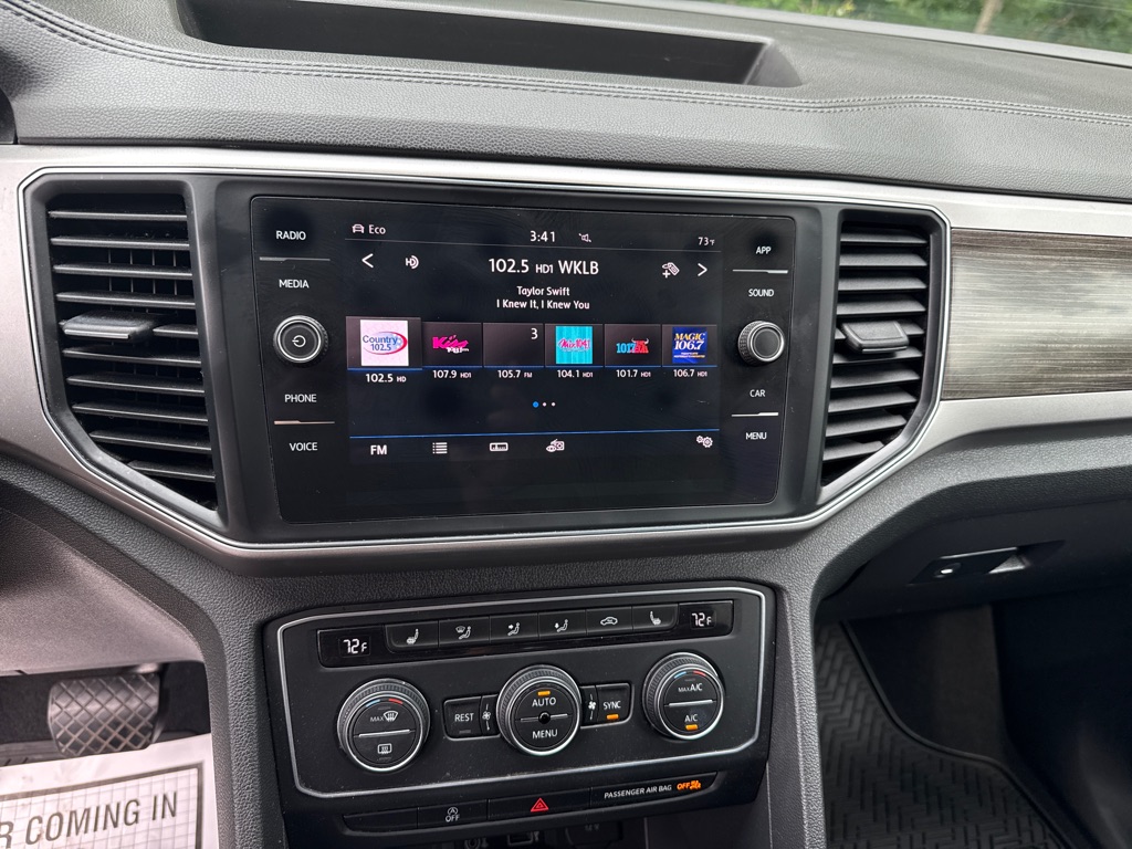 Photo 16 of this VOLKSWAGEN ATLAS W/ TECH