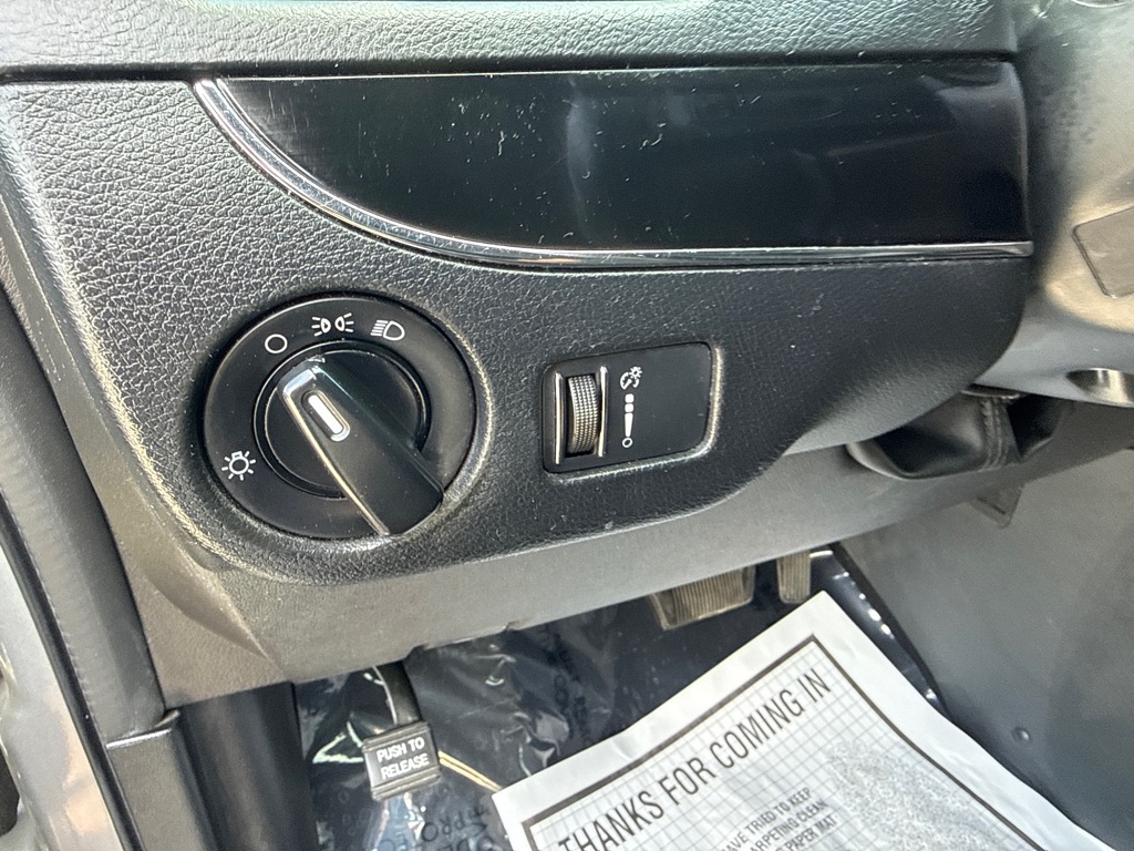 Photo 7 of this DODGE GRAND CARAVAN