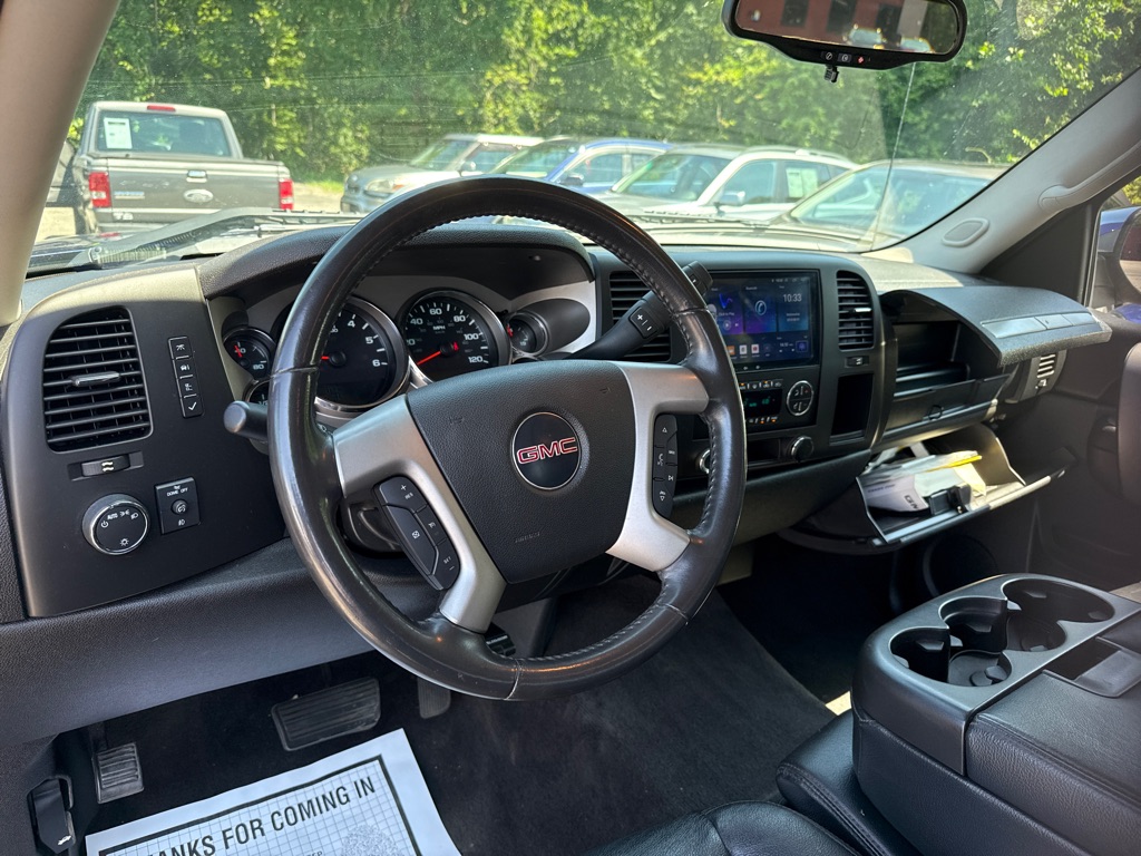 Photo 8 of this GMC SIERRA SLE