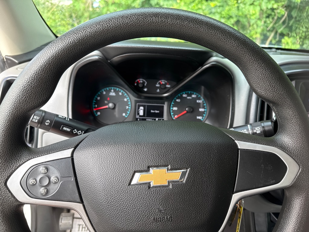 Photo 14 of this CHEVROLET COLORADO CREW
