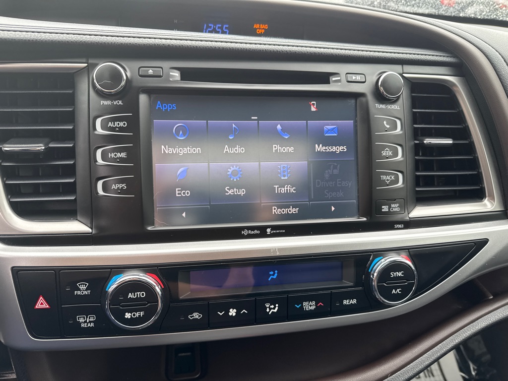 Photo 19 of this TOYOTA HIGHLANDER