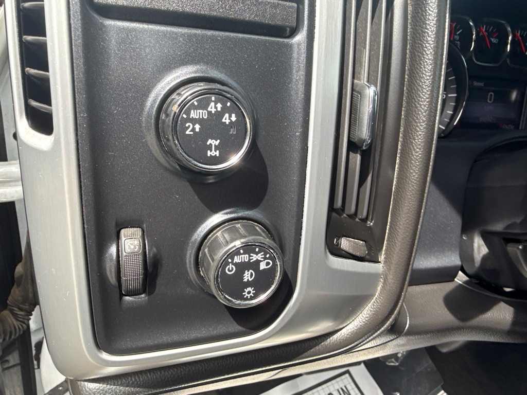 Photo 11 of this GMC SIERRA SLE