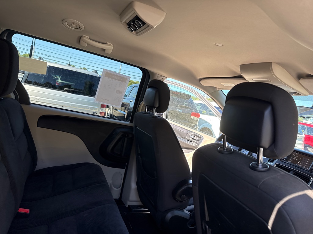 Photo 25 of this DODGE GRAND CARAVAN