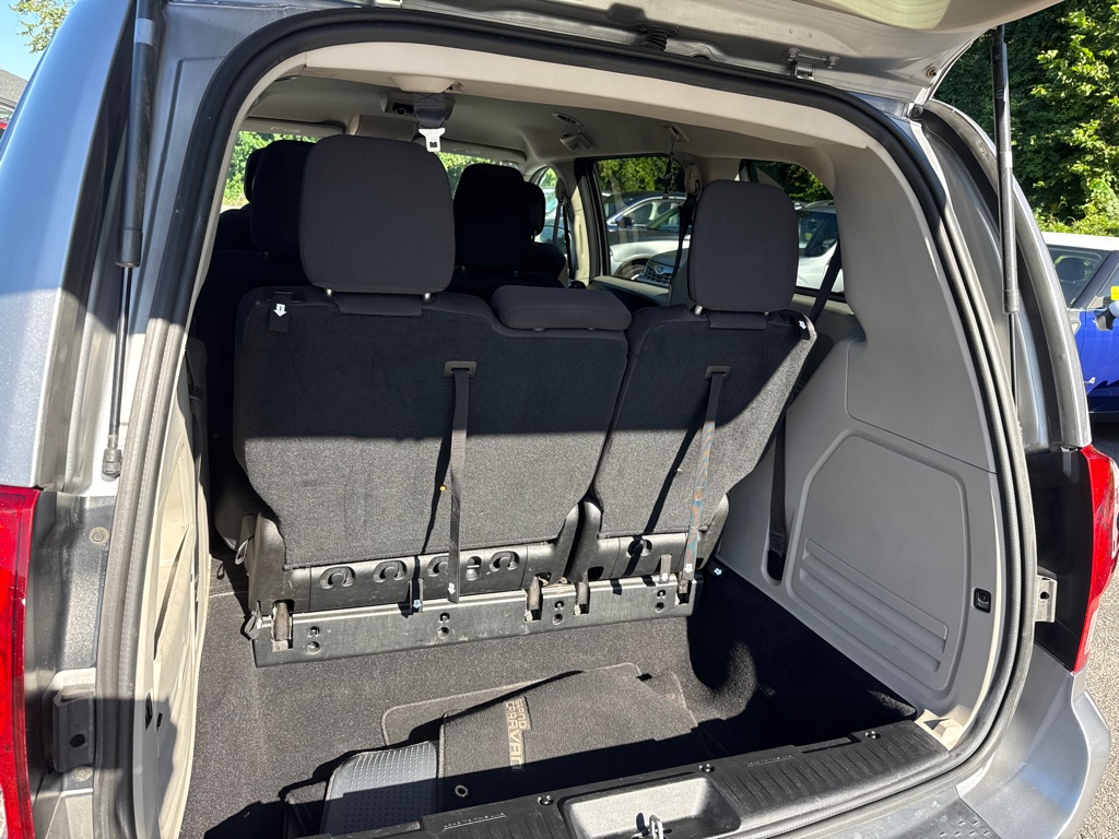 Photo 20 of this DODGE GRAND CARAVAN