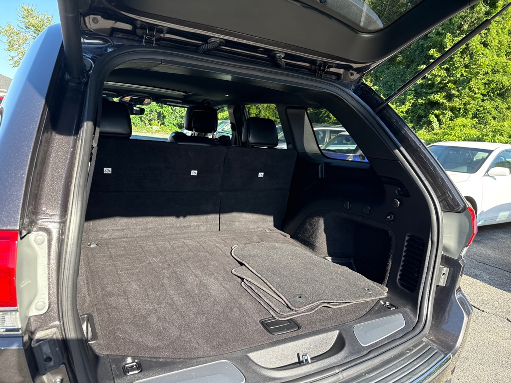 Photo 31 of this JEEP GRAND CHEROKEE