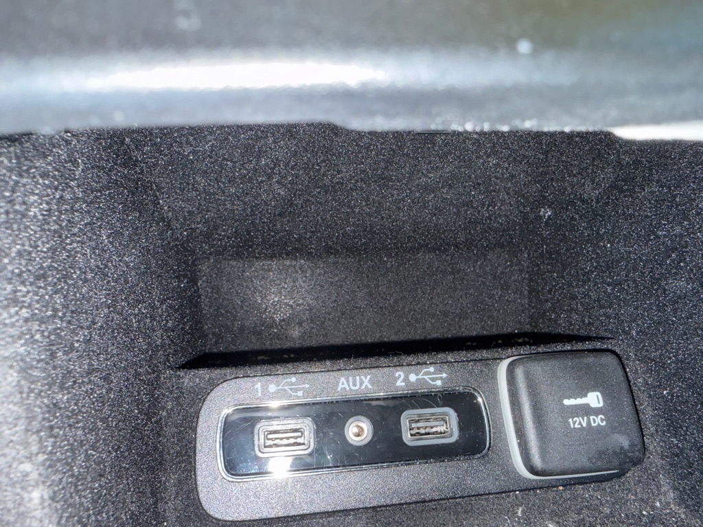 Photo 20 of this JEEP GRAND CHEROKEE