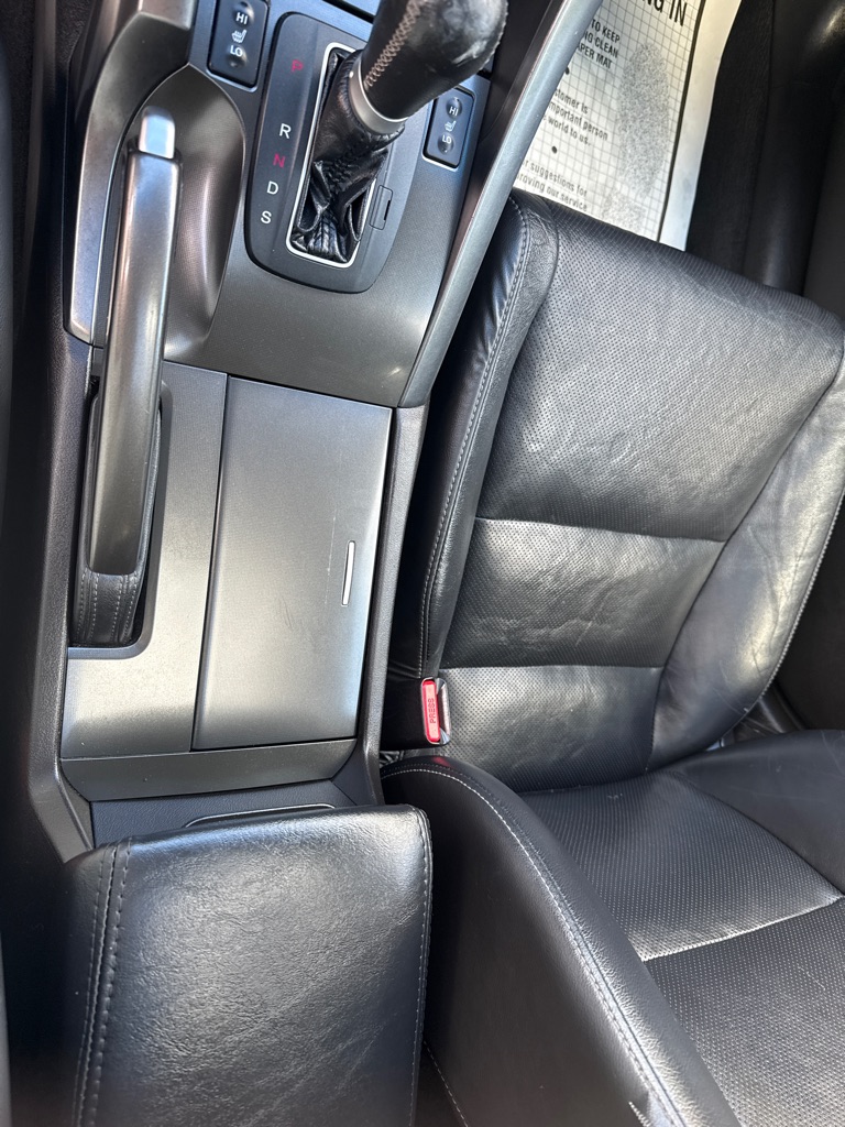Photo 19 of this ACURA TSX W/TECH