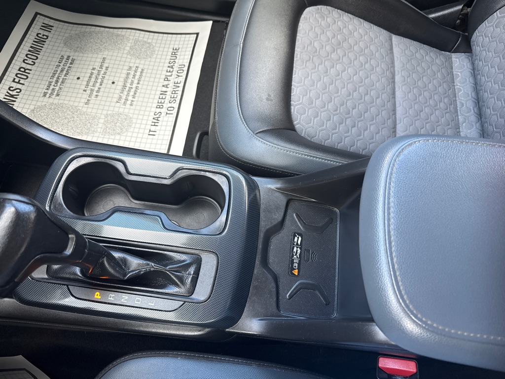 Photo 18 of this CHEVROLET COLORADO Z71