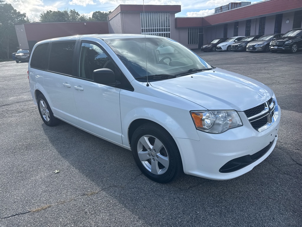 Photo 2 of this DODGE GRAND CARAVAN
