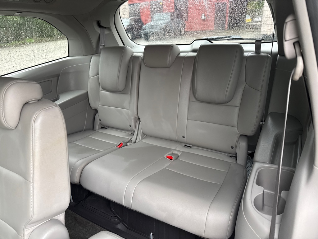 Photo 25 of this HONDA ODYSSEY