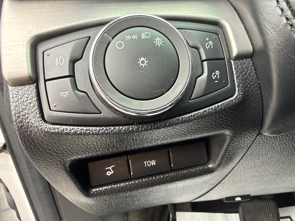 Photo 9 of this FORD EXPLORER