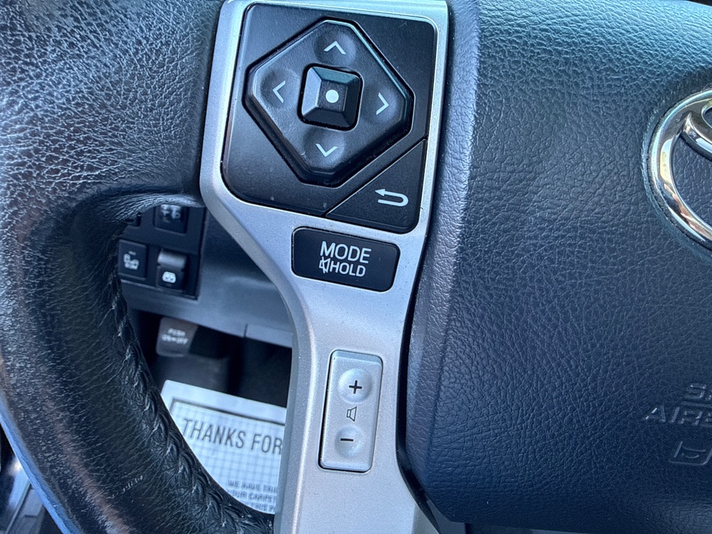 Photo 15 of this TOYOTA TUNDRA