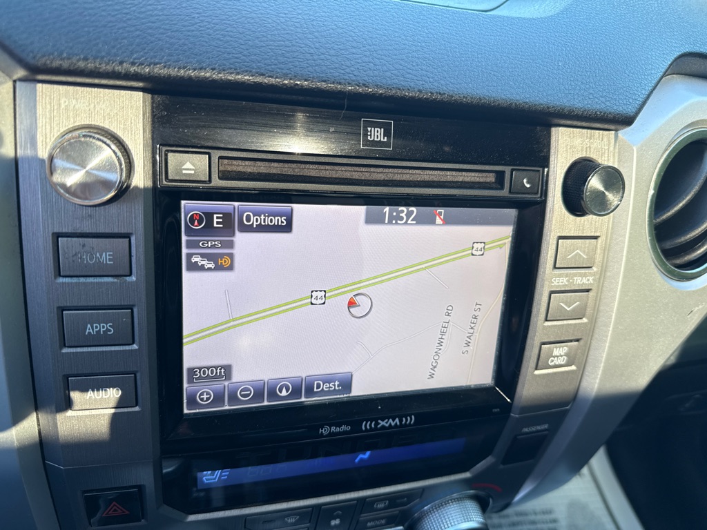 Photo 17 of this TOYOTA TUNDRA