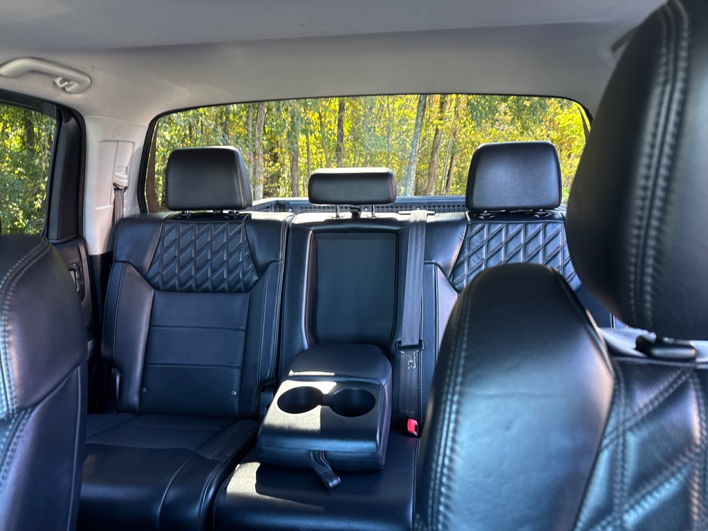 Photo 24 of this TOYOTA TUNDRA
