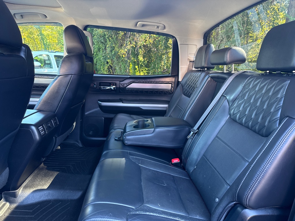 Photo 28 of this TOYOTA TUNDRA