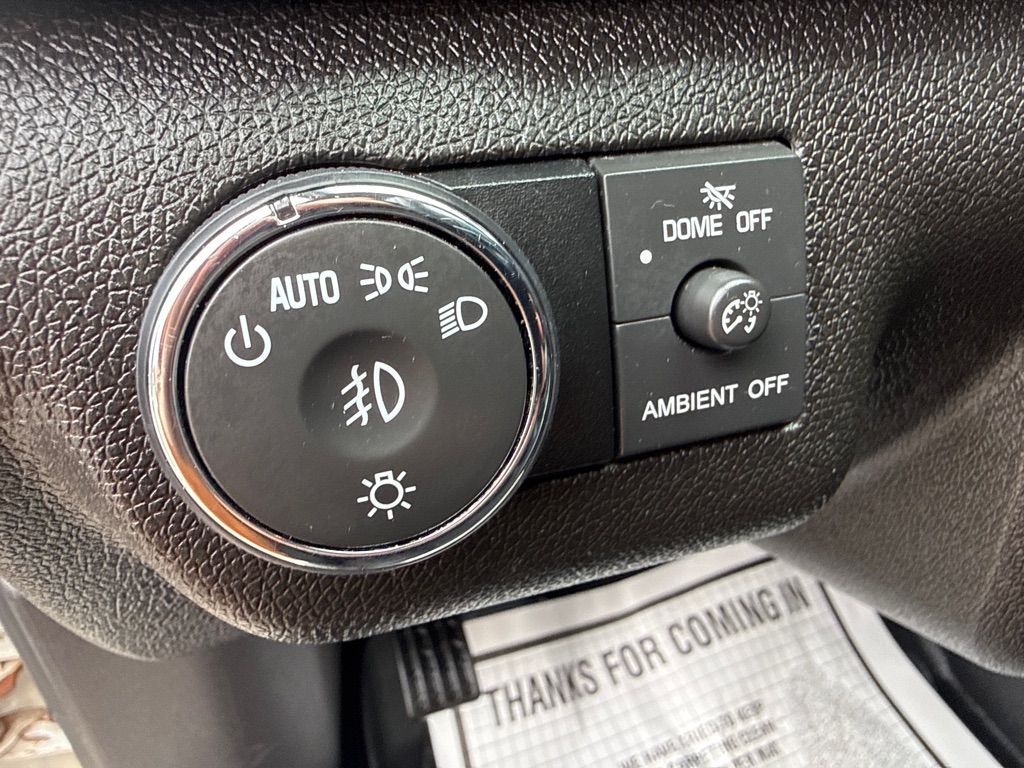 Photo 10 of this CHEVROLET TRAVERSE 2LT