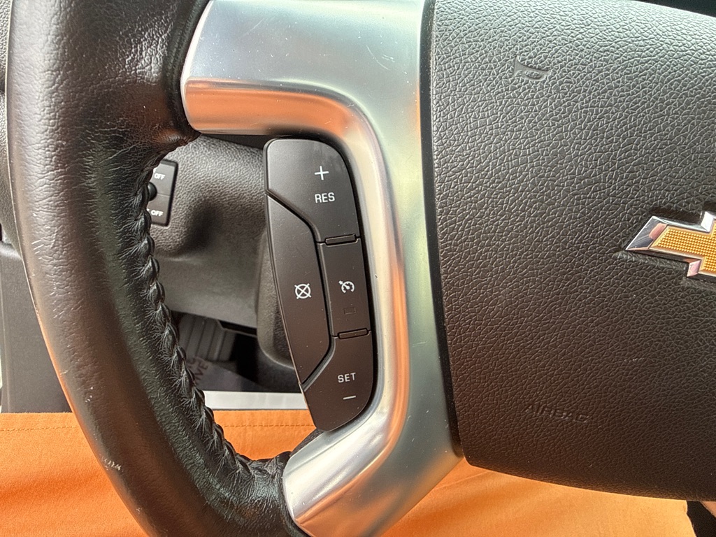 Photo 12 of this CHEVROLET TRAVERSE 2LT