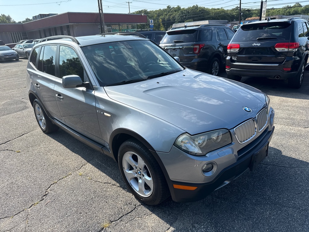 Photo 2 of this BMW X3 3.0SI AWD