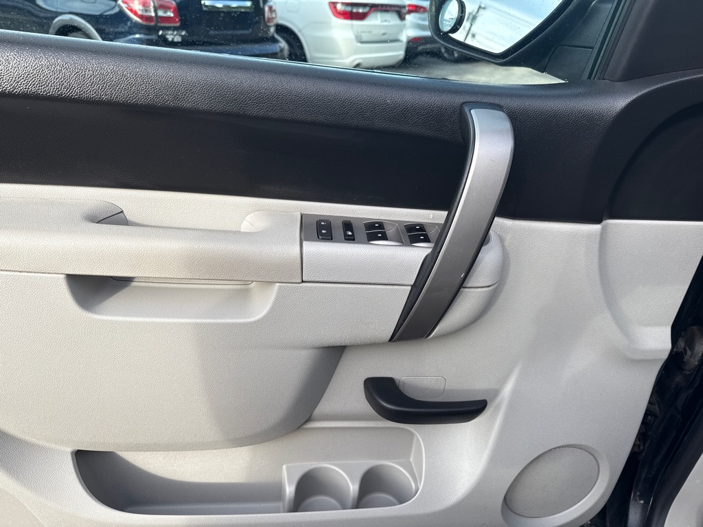 Photo 6 of this CHEVROLET SILVERADO 1500