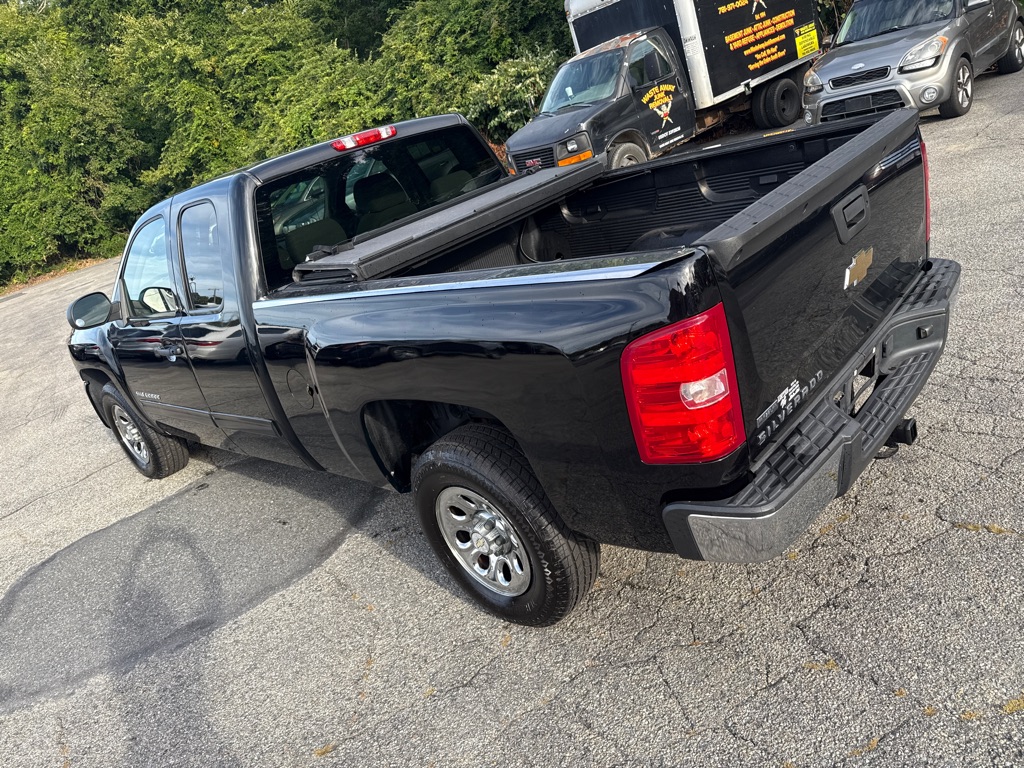 Photo 4 of this CHEVROLET SILVERADO 1500