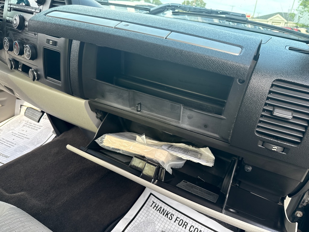 Photo 21 of this CHEVROLET SILVERADO 1500