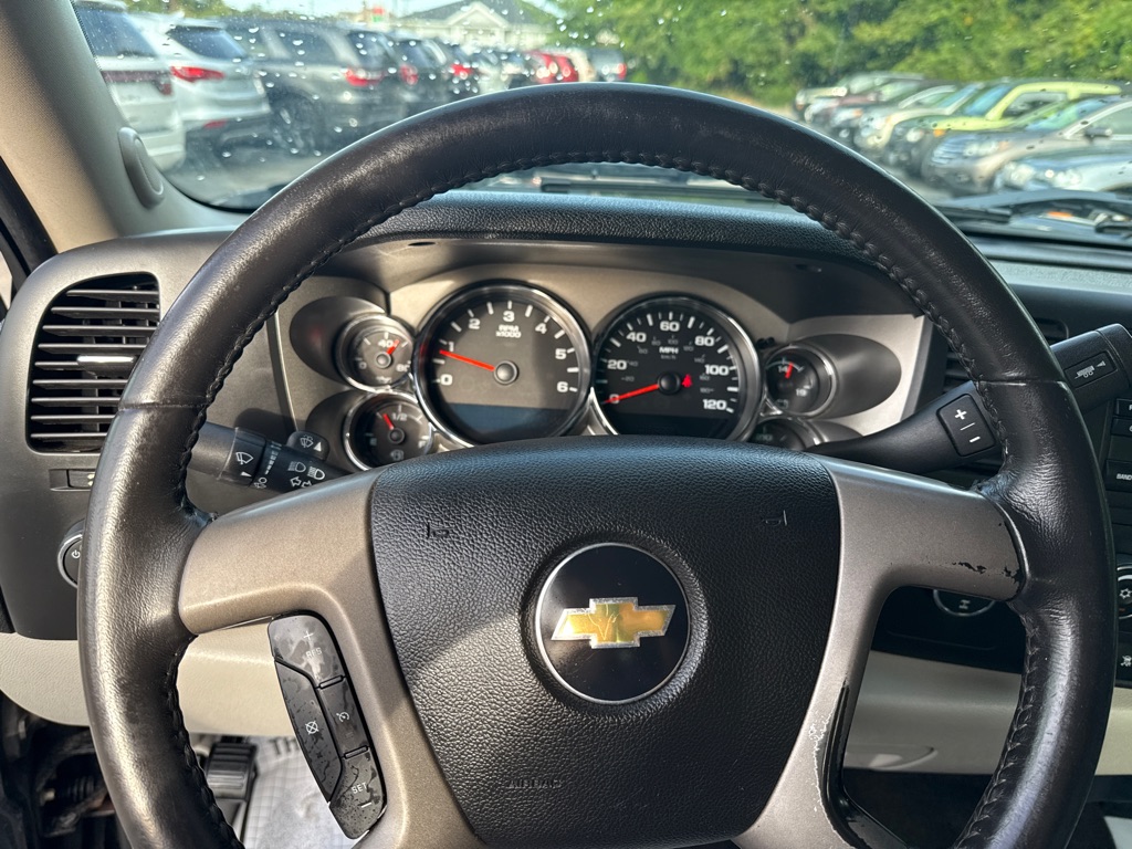 Photo 12 of this CHEVROLET SILVERADO 1500
