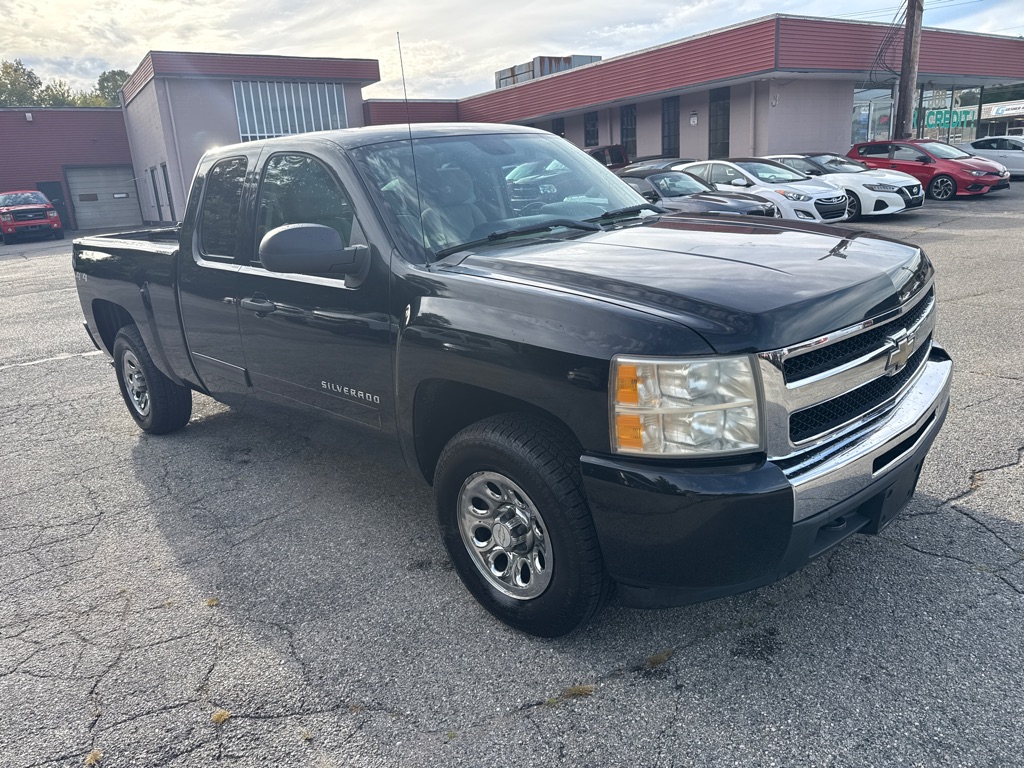 Photo 2 of this CHEVROLET SILVERADO 1500