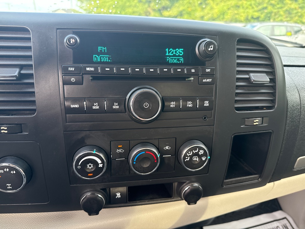 Photo 15 of this CHEVROLET SILVERADO 1500