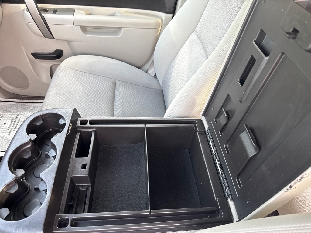 Photo 9 of this CHEVROLET SILVERADO 1500