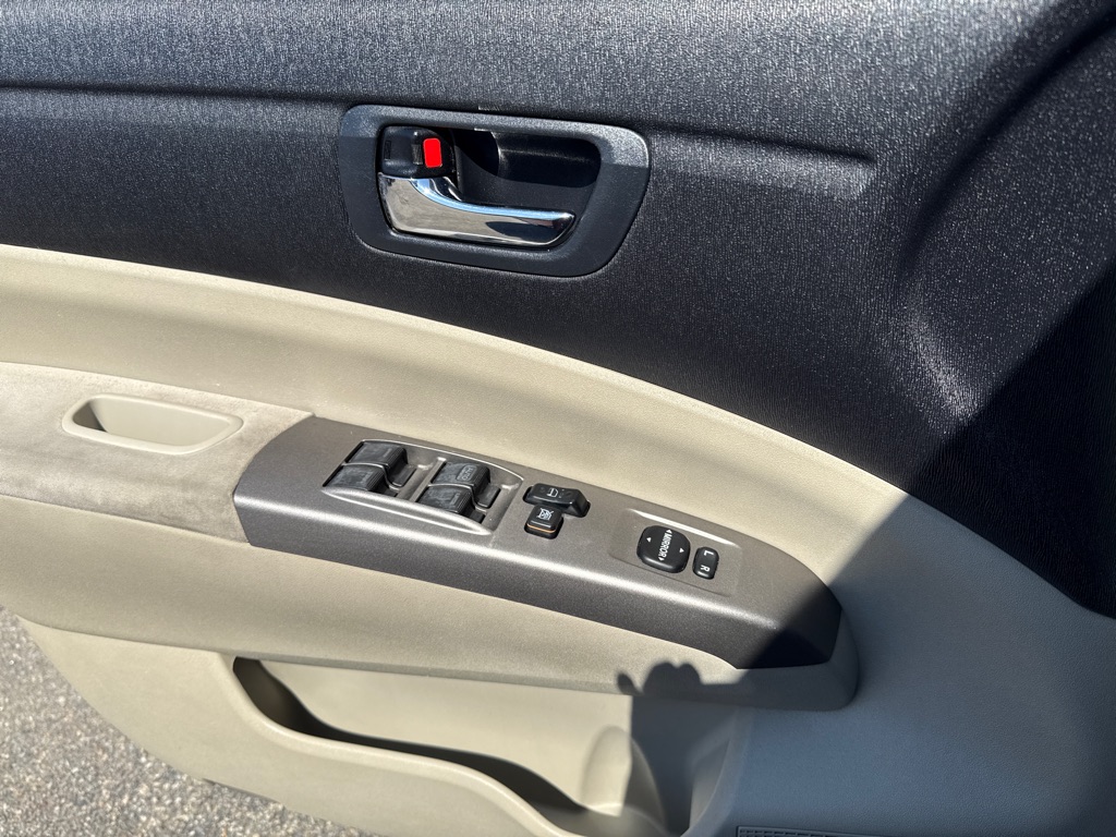 Photo 6 of this TOYOTA PRIUS TOURING