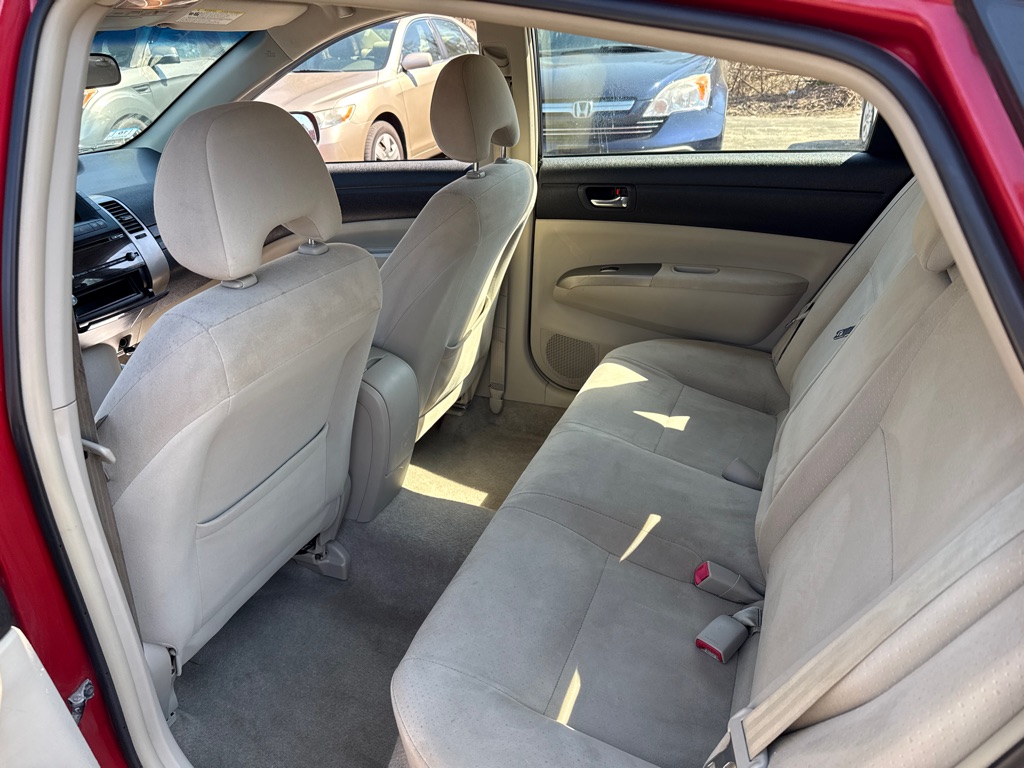 Photo 17 of this TOYOTA PRIUS TOURING