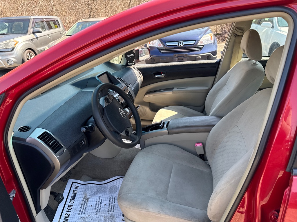 Photo 5 of this TOYOTA PRIUS TOURING
