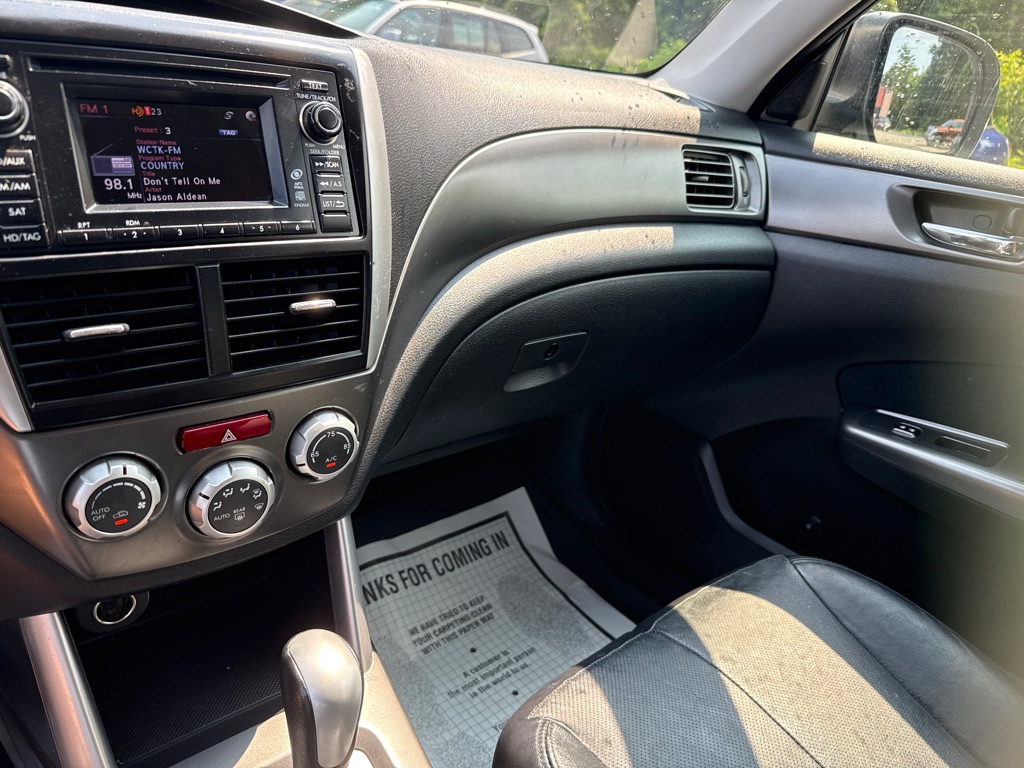 Photo 18 of this SUBARU FORESTER