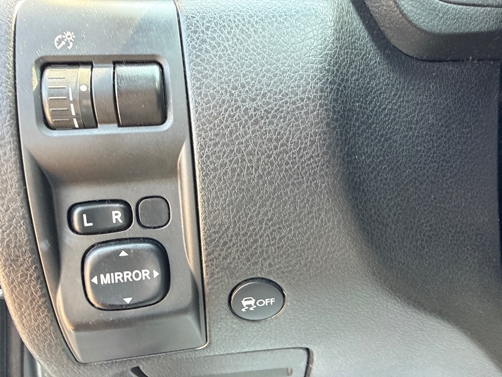 Photo 9 of this SUBARU FORESTER