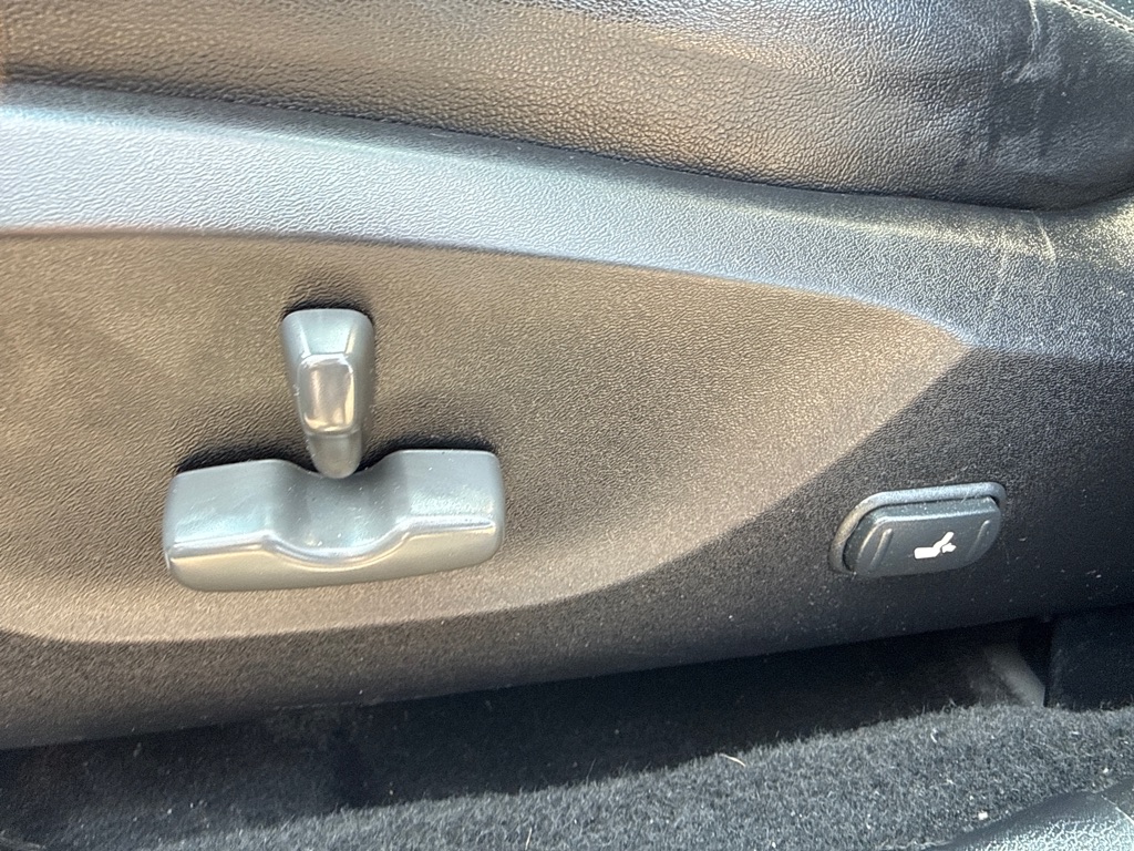 Photo 8 of this SUBARU FORESTER