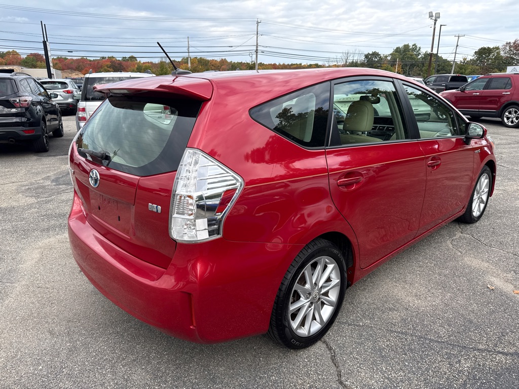 Photo 3 of this TOYOTA PRIUS V