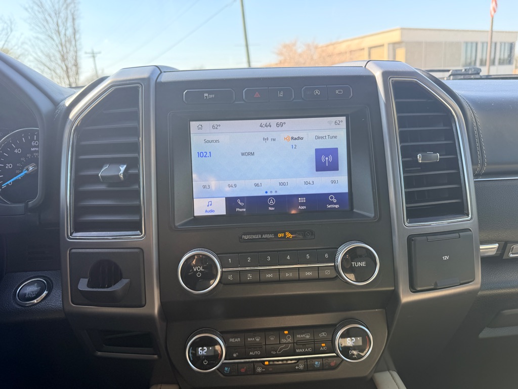 Photo 16 of this FORD EXPEDITION