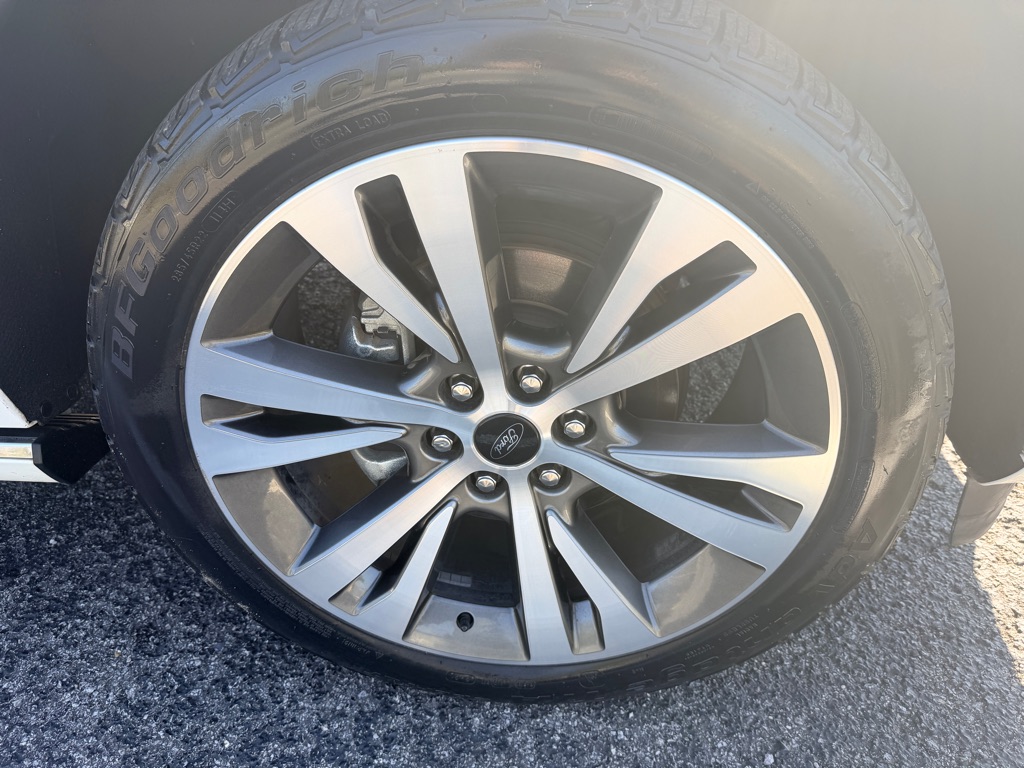 Photo 7 of this FORD EXPEDITION