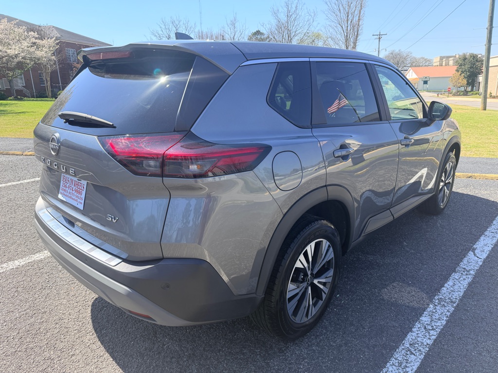 Photo 7 of this NISSAN ROGUE