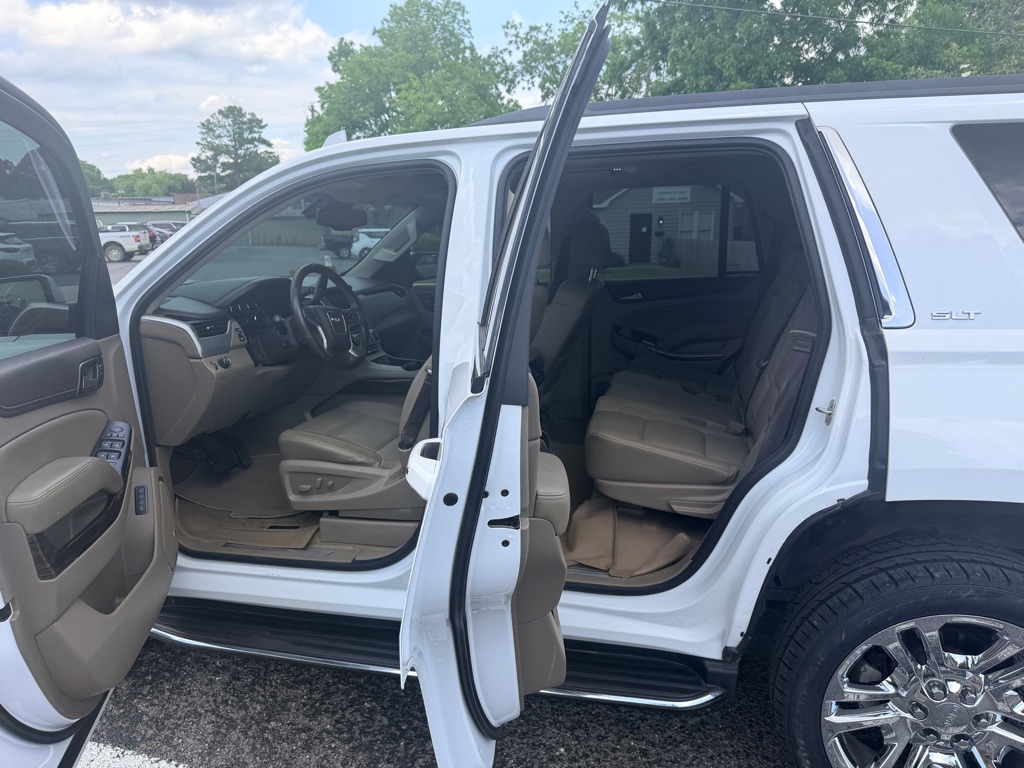 Photo 13 of this GMC YUKON