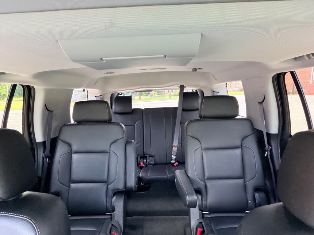 Photo 17 of this GMC YUKON