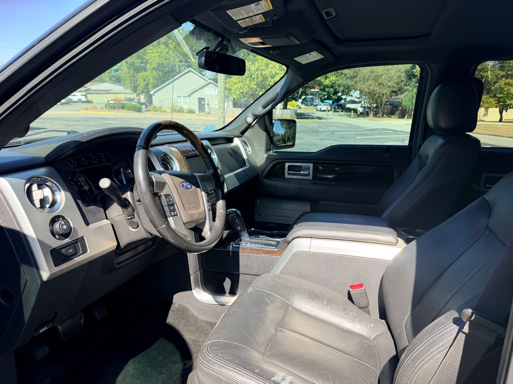 Photo 12 of this FORD F150