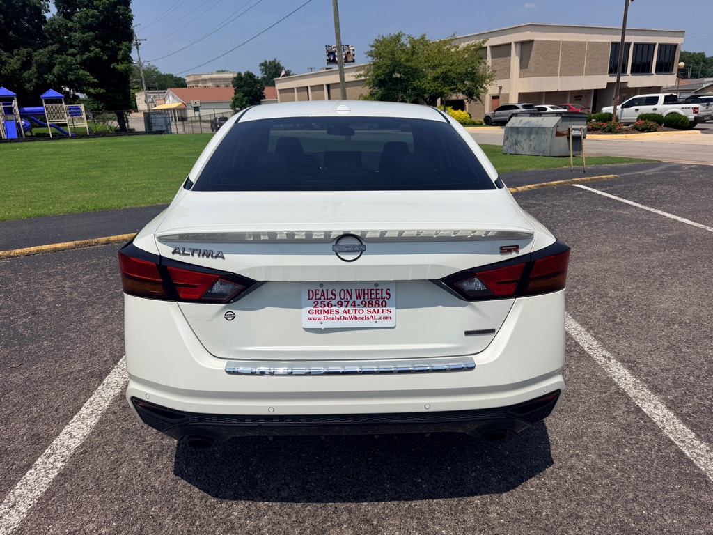 Photo 6 of this NISSAN ALTIMA