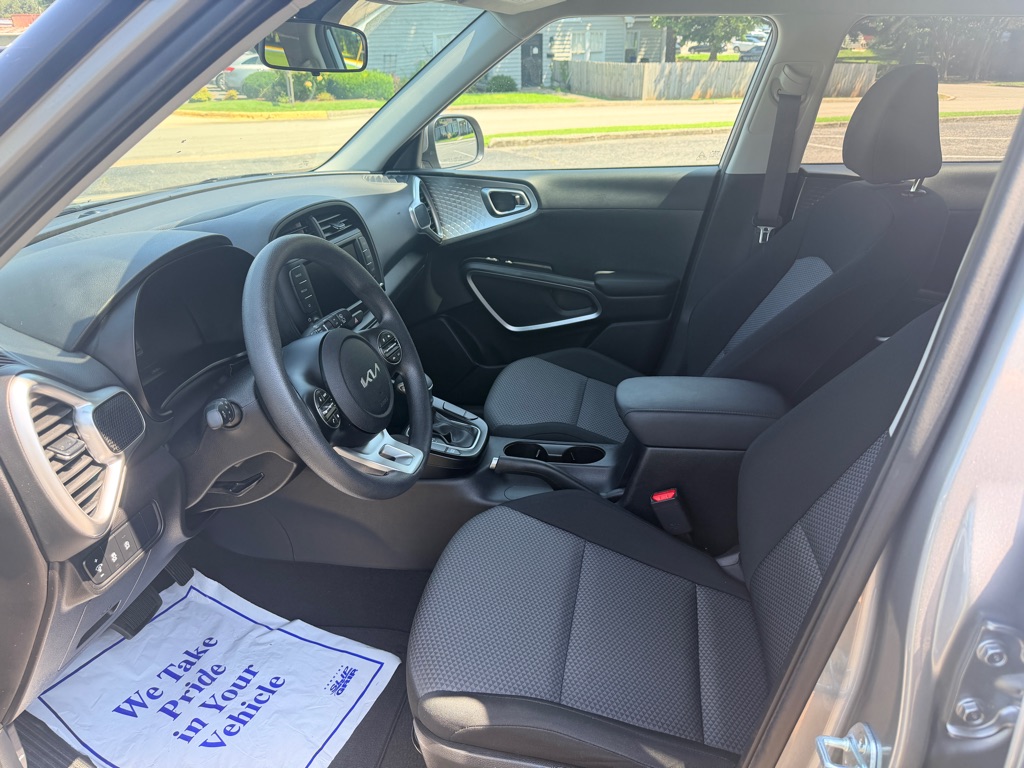 Photo 13 of this KIA SOUL