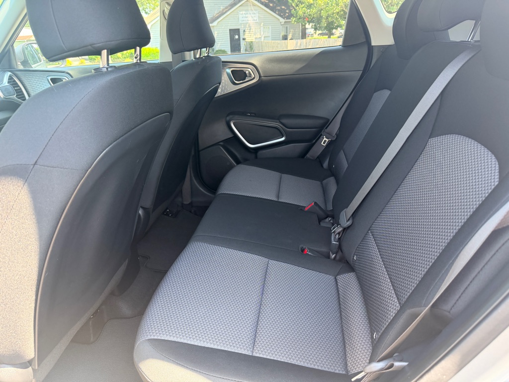 Photo 12 of this KIA SOUL