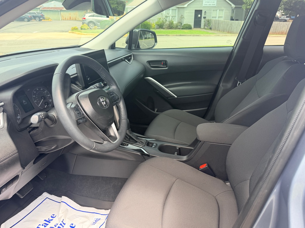 Photo 11 of this TOYOTA COROLLA CROSS