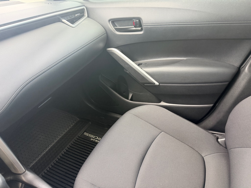 Photo 15 of this TOYOTA COROLLA CROSS